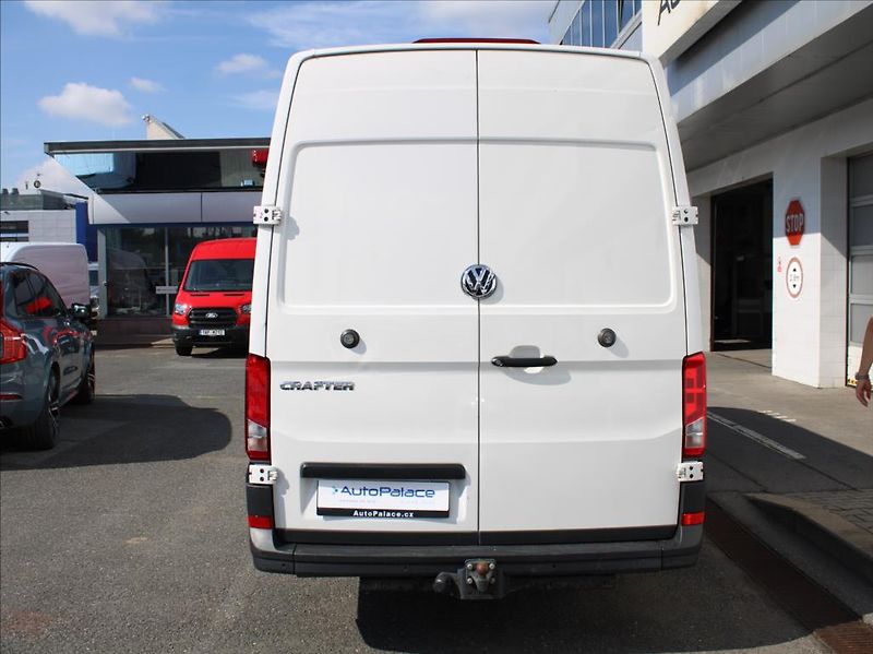 Volkswagen Crafter 2,0 TDi XDR Tažné Zár. 91tkm. - fotka 4 z 21