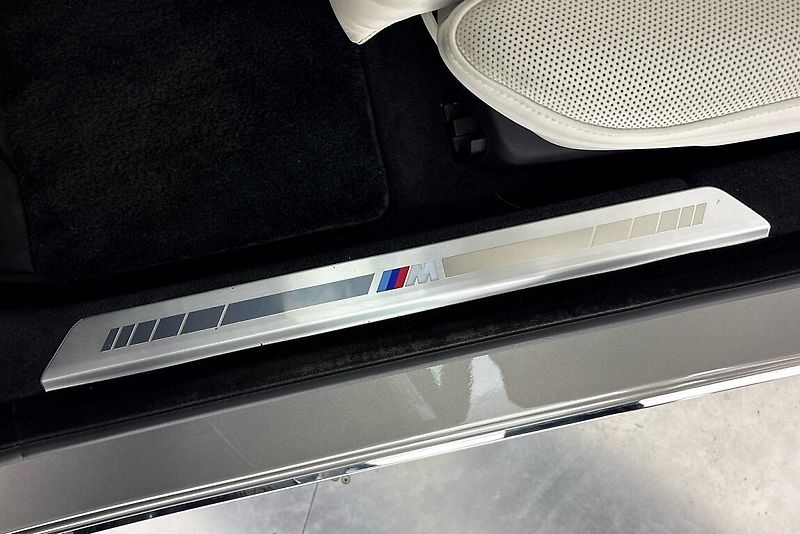 BMW i7 xDrive60 - fotka 19 z 29