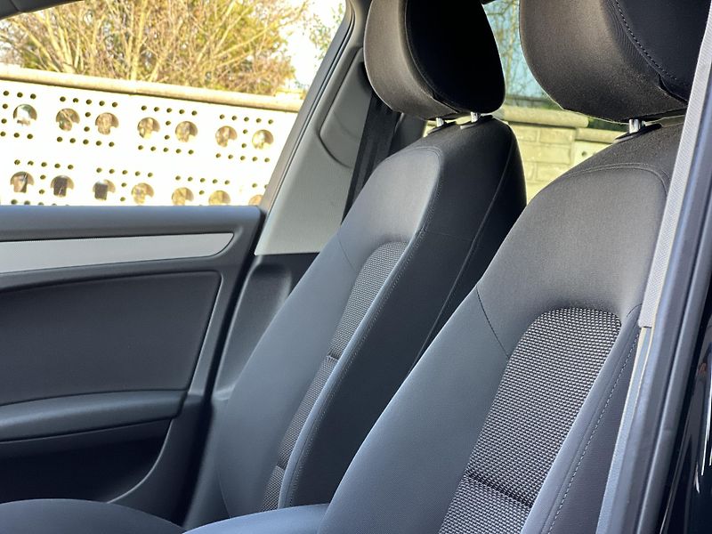 Audi A4 Allroad 2.0TDi QUATTRO AUTOMAT ALU - fotka 10 z 44