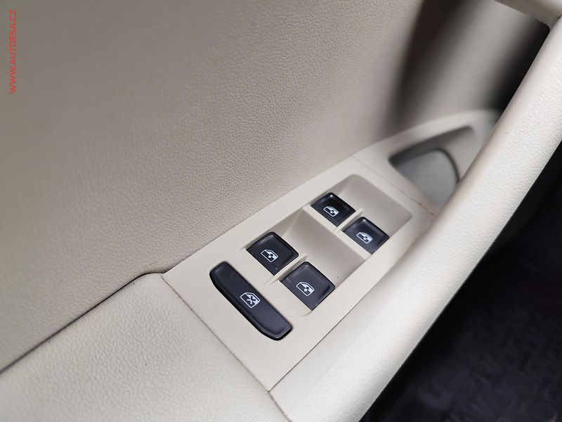 Škoda Octavia (2019) 2.0 TDi 4x4, ČR, DSG, LED - fotka 25 z 28