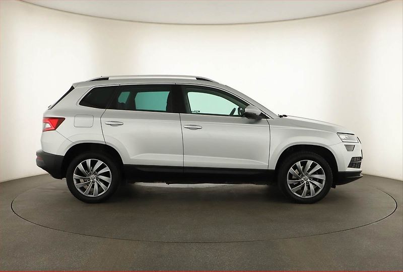 Škoda Karoq (2020) 2.0 TDI - fotka 6 z 16