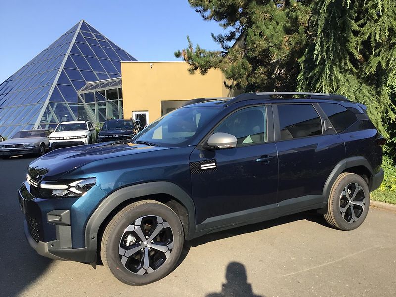 Dacia Bigster (2026) AUTOMAT  HYBRID EL.KUFR IHNED - fotka 5 z 17