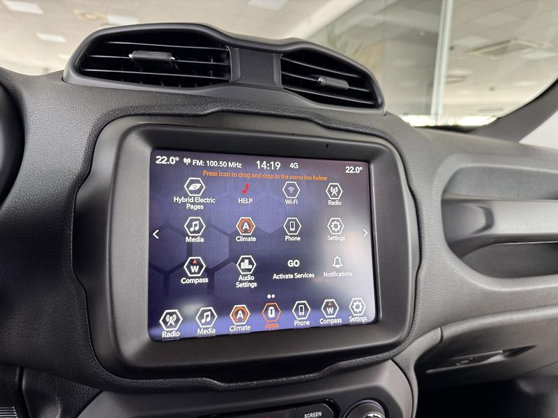 Jeep Renegade 1,3T 4xe*AWD*Distronic*DPH - fotka 21 z 36