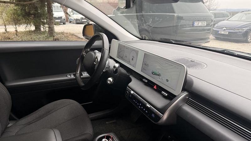 Hyundai Ioniq 5 (2021) Style 73kWh,REZERVOVÁNO - fotka 5 z 45