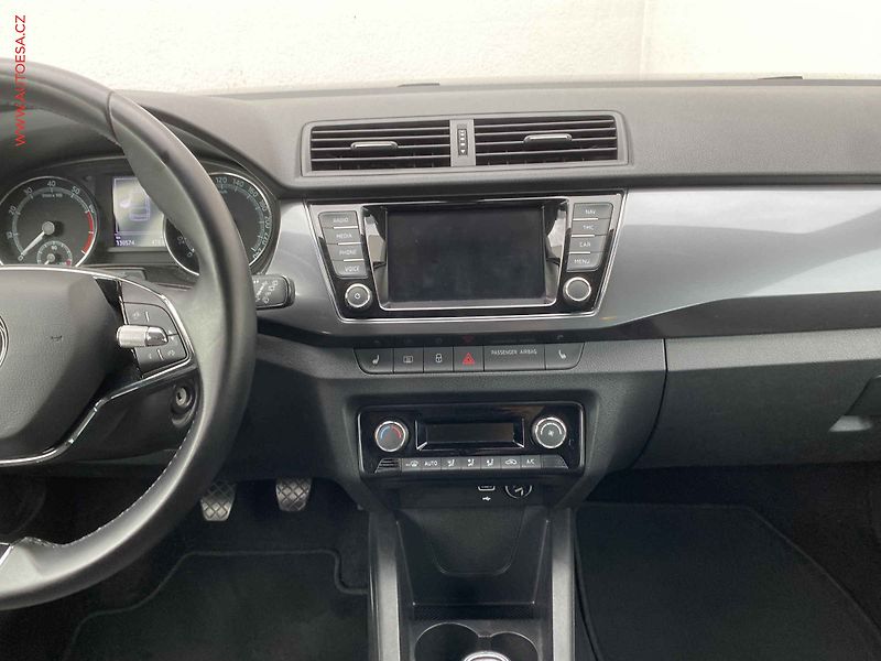 Škoda Fabia (2021) 1.0 TSi, Clever, LED, navi - fotka 12 z 18