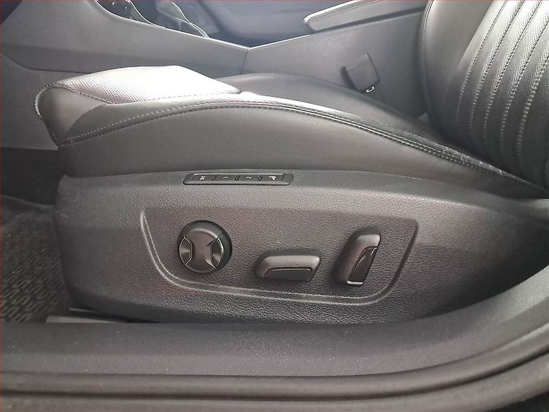 Škoda Superb (2018) Laurin&Klement 2.0 TSI - fotka 19 z 22