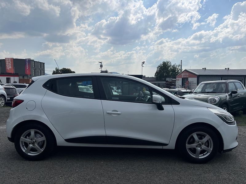 Renault Clio 1.2i 16v NAVI KLIMA PŮVOD ČR - fotka 8 z 39