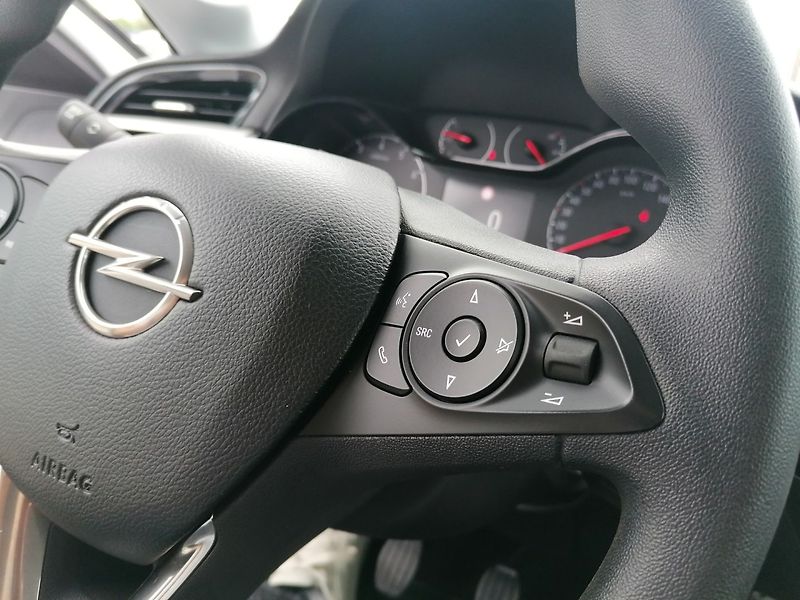 Opel Corsa (2023) 1.2 Turbo 74kW - fotka 15 z 18