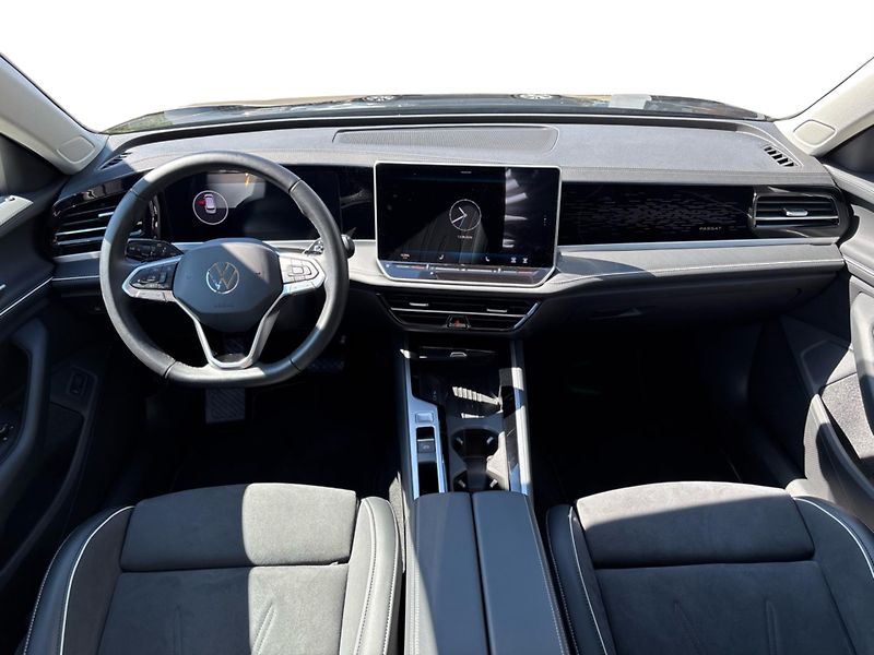 Volkswagen Passat 2.0 TDI 110 kW DSG ELEGANCE - fotka 5 z 30
