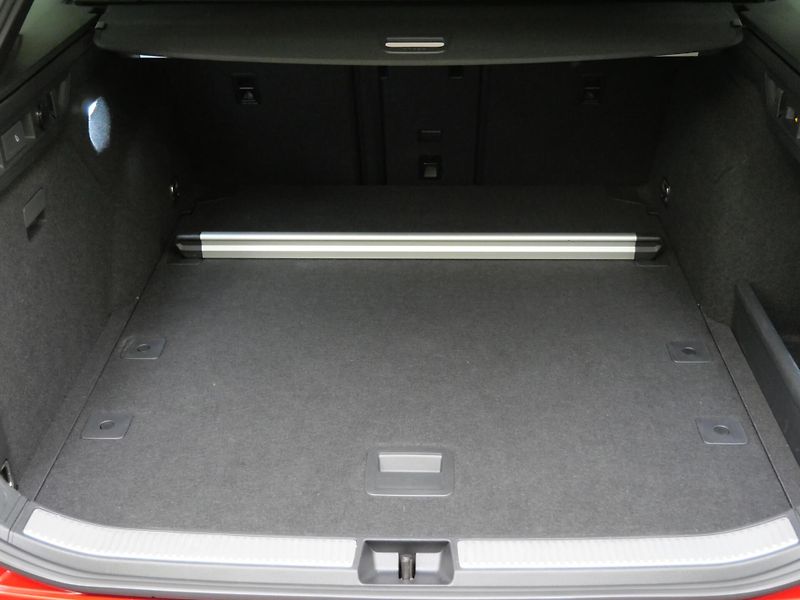 Volkswagen Passat - fotka 24 z 24
