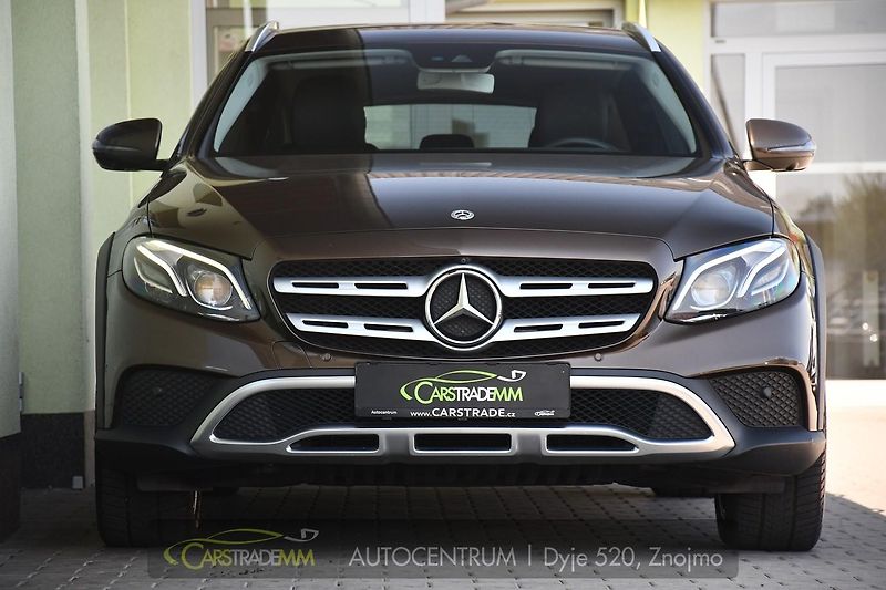 Mercedes-Benz Třídy E 220d 143kW ALLTERRAIN  - fotka 8 z 58