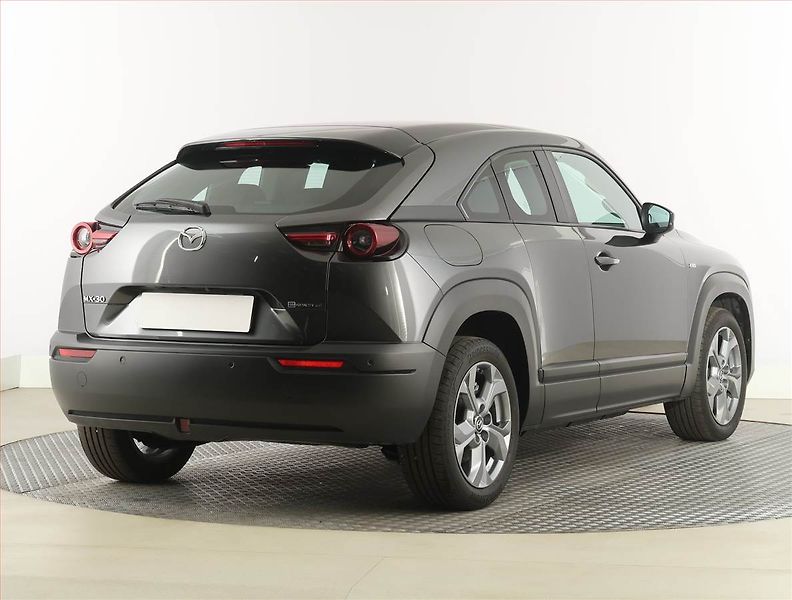 Mazda MX-30 (2023) e-Skyactiv, SoH 95% - fotka 5 z 25