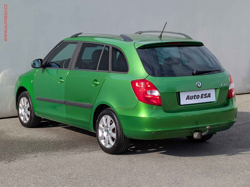 Škoda Fabia (2012) 1.2 12V, AC, TZ - fotka 6 z 12