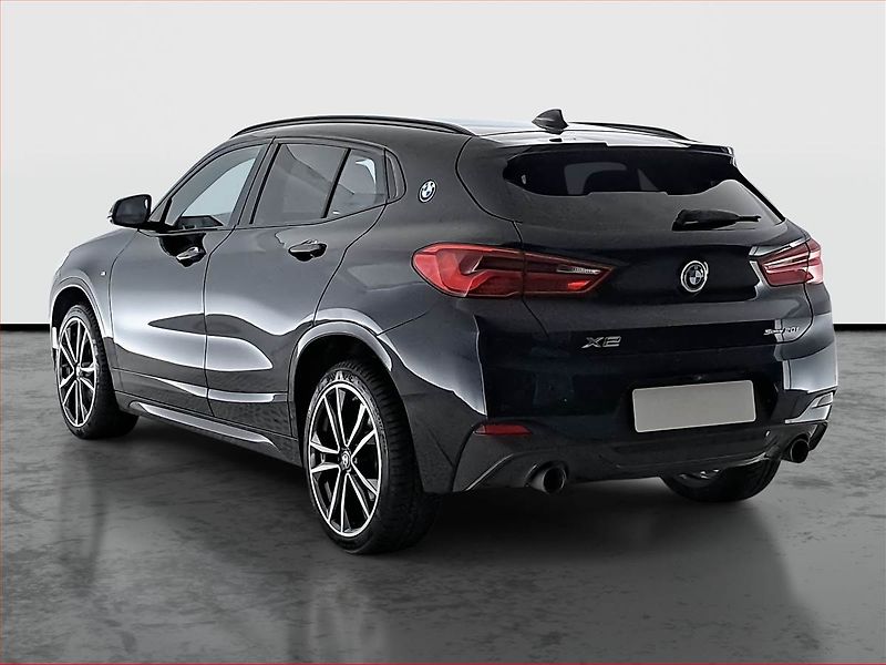BMW X2 (2019) M Paket sDrive20i, Automat - fotka 4 z 18