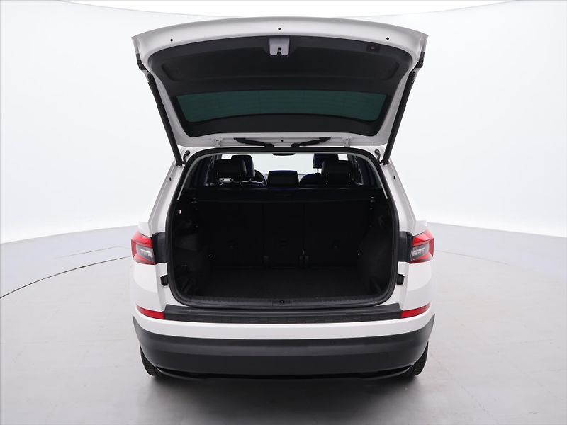 Škoda Kodiaq 2,0 TDI 110kW DSG Style CZ - fotka 9 z 34