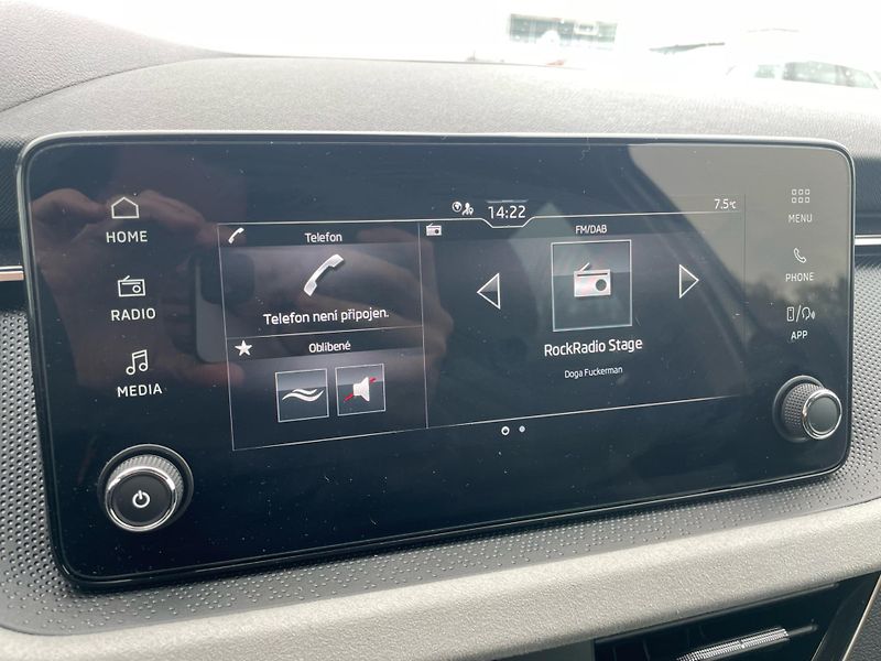 Škoda Kamiq 1.0 TSi DSG 7st. TOP SELECTION - fotka 17 z 26