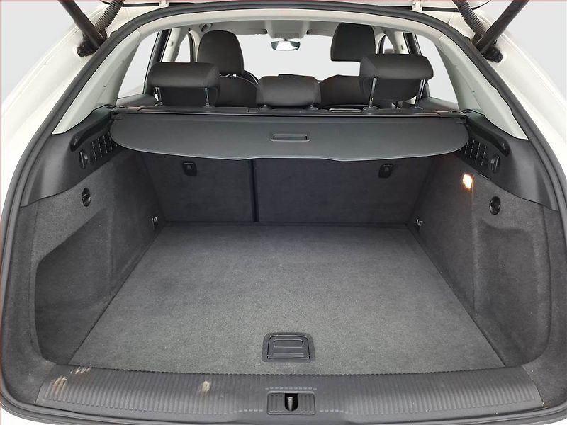 Audi Q3 (2016) 2.0 TDI, ČR,1.maj, Tempomat - fotka 13 z 19