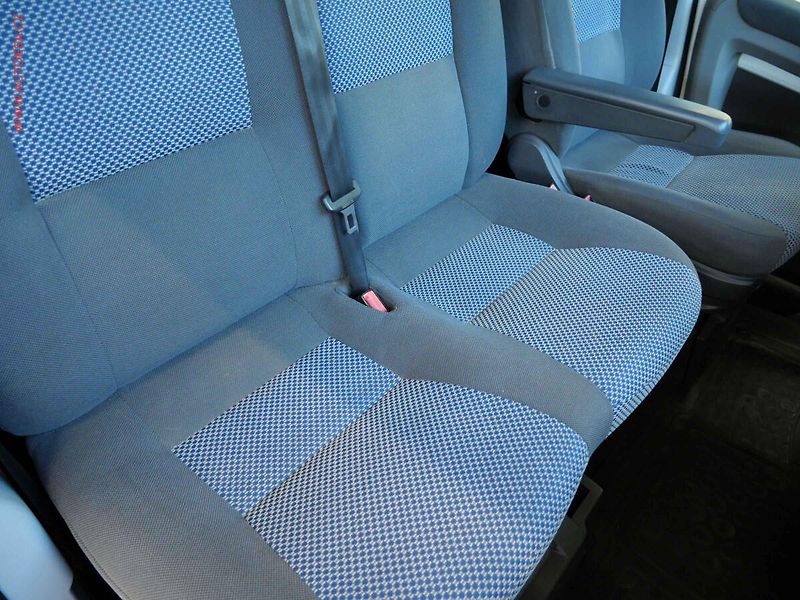 Citroën Jumper (2010) 2.2HDi 9míst LUX, ČR, AC - fotka 11 z 20