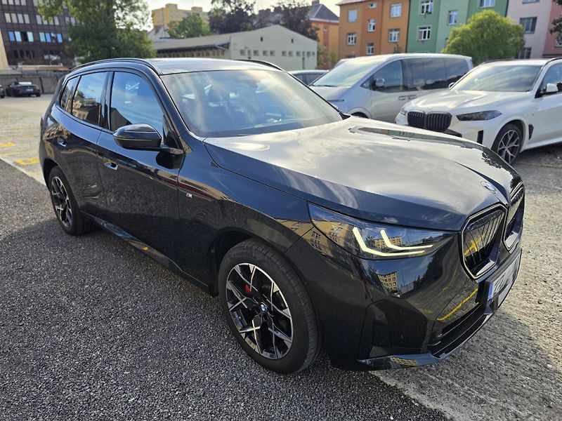 BMW X3 (2025) 20d xDrive Mpaket + tažné - fotka 7 z 23