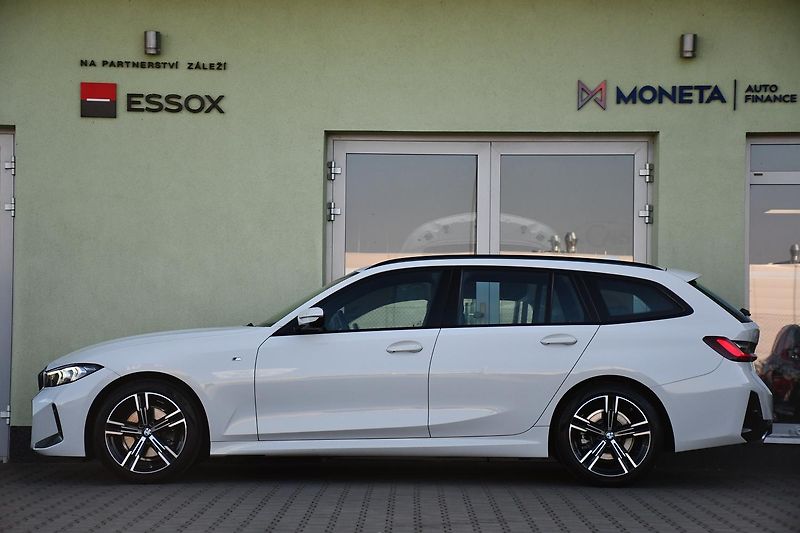 BMW Řada 3 320d xDrive M-SPORT ČR 1.M - fotka 2 z 51