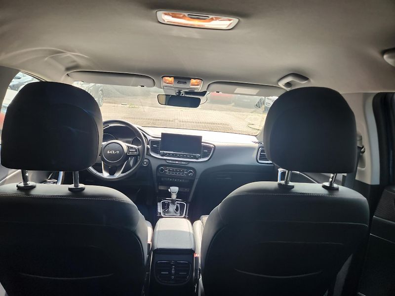 Kia XCeed 1.5-V ZÁRUCE-1. MAJ.-AUTOMAT - fotka 21 z 22