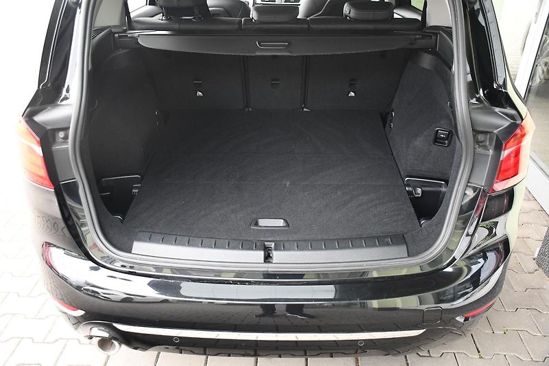 BMW Řada 2 216D GRAN TOURER 1M ČR - fotka 33 z 36