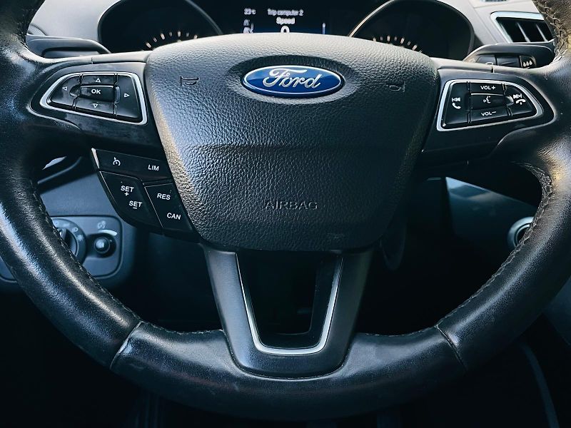 Ford C-MAX 2.0TDCi MANUÁL VÝHŘEV TAŽNÉ  - fotka 28 z 47