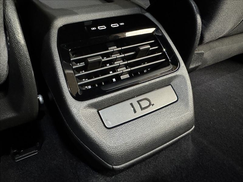 Volkswagen ID.4 Pro Tepelko IQ Light Kamera - fotka 45 z 47