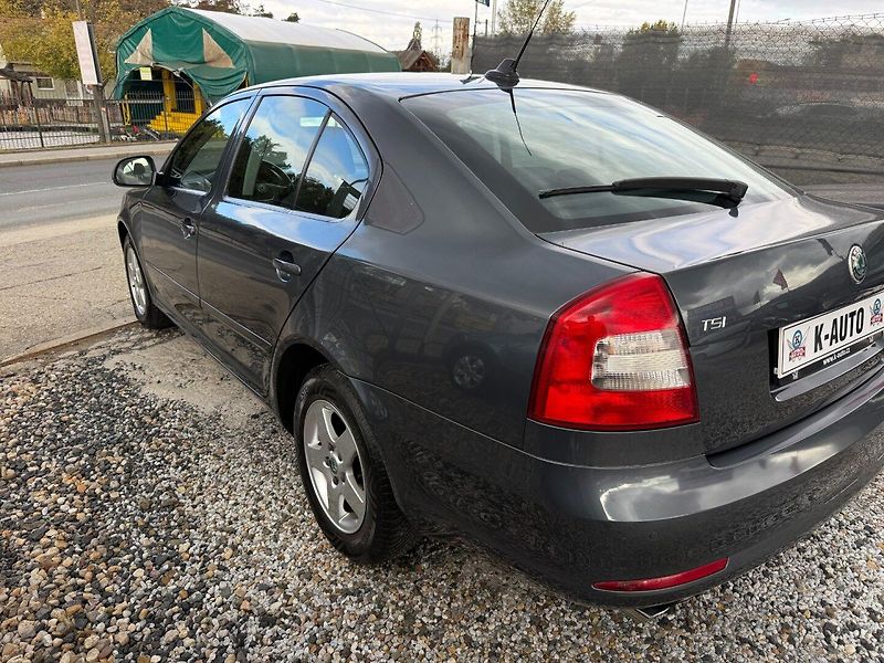 Škoda Octavia (2009) 1.4TSi 90kW *ALU*DSG*Isofix* - fotka 6 z 21