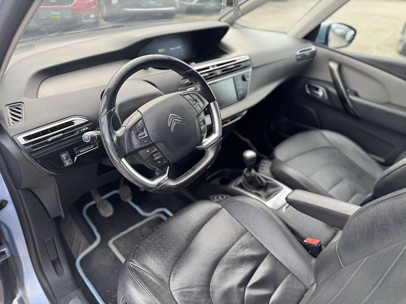 Citroën C4 Picasso - fotka 6 z 15