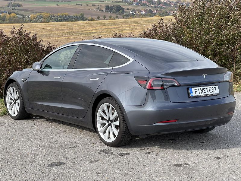 Tesla Model 3 SR+ SoH 96% Nová baterie - fotka 2 z 29