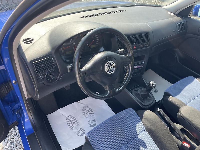 Volkswagen Golf 1.6i SR 100PS 134TKM EXTRA 1A! - fotka 94 z 174
