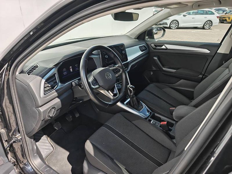 Volkswagen T-Roc Life 6G 1,0TSI - fotka 5 z 22