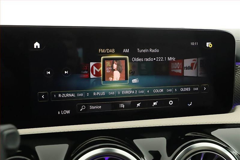 Mercedes-Benz CLA (2022) 200 d - fotka 10 z 22