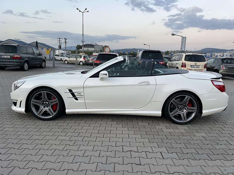 Mercedes-Benz SL (2013) 63 AMG - fotka 17 z 22