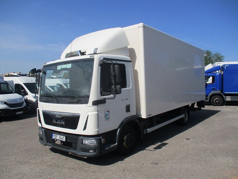 MAN TGL 7.180,  hydraulické čelo - fotka 1 z 19