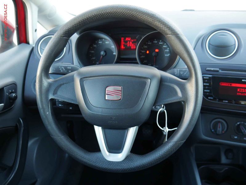 Seat Ibiza (2012) 1.4i, ČR, AC, STK8/28 - fotka 12 z 16