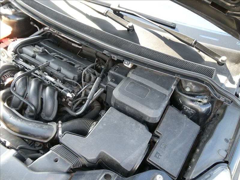 Ford Focus 1,6 i 16V 74kW - fotka 42 z 43