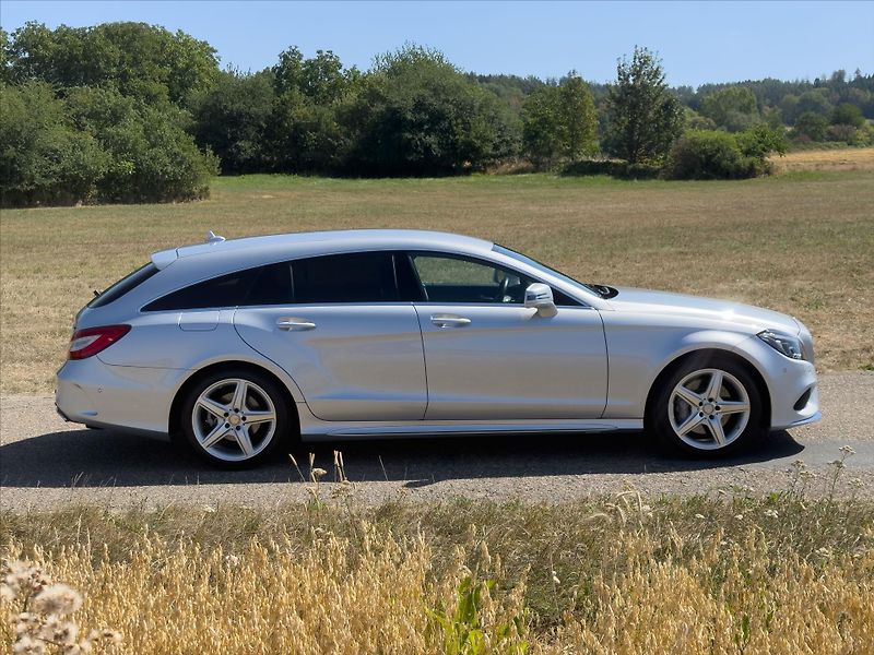 Mercedes-Benz CLS 3,0 350CDI 185kW AMG-Line 4M C - fotka 8 z 38