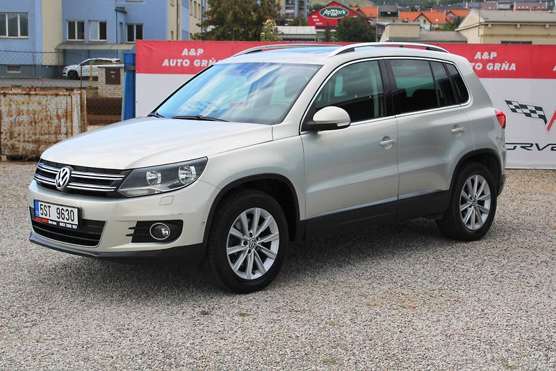 Volkswagen Tiguan (2012) 2.0 TDI KLIMA VÝHŘEV TAŽNÉ NAV - fotka 3 z 23