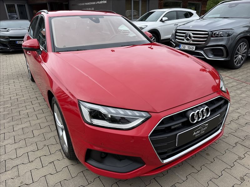 Audi A4 Avant 40 tdi quattro S-trinic - fotka 3 z 27