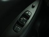 Nissan Leaf (2021) 40 kWh, SoH 90%, Automat - náhled 16