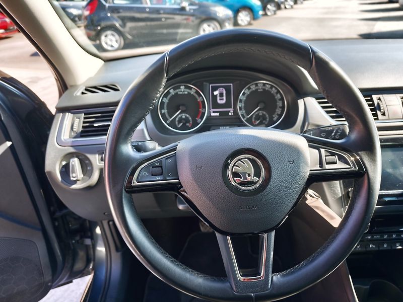 Škoda Rapid (2018) Clever 1,0 TSI 70 Kw - fotka 20 z 22