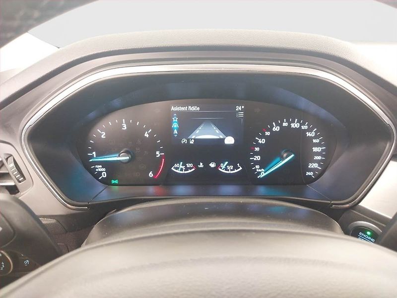 Ford Focus (2018) Edition 2.0 EcoBlue - fotka 11 z 21