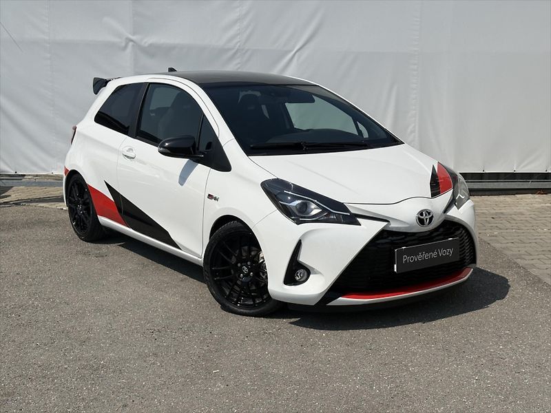 Toyota Yaris 1,8 GRMN - fotka 3 z 15