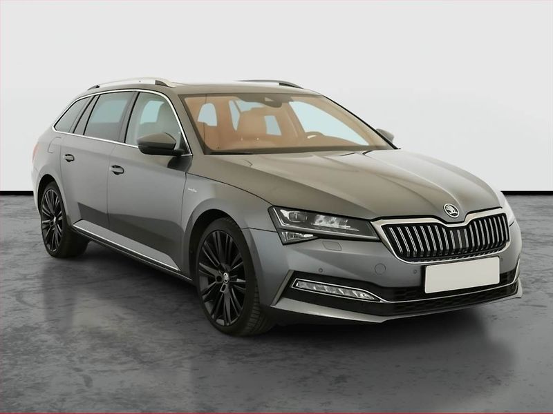Škoda Superb (2022) Laurin&Klement 2.0 TDI - fotografie inzerátu