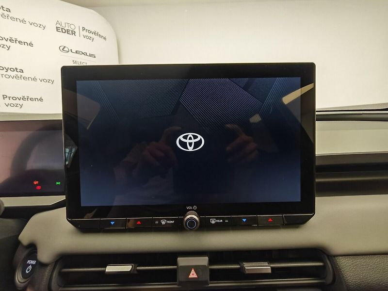 Toyota RAV4 2.5 Hybrid GR Sport 4WD e-CVT - fotka 36 z 47