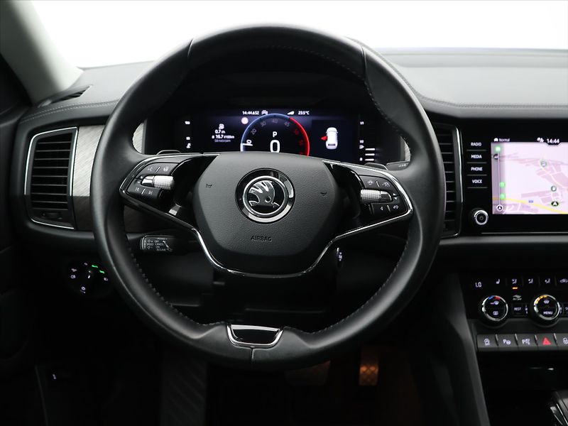 Škoda Kodiaq 2,0 TDI 147kW Style+ CZ DPH - fotka 18 z 33