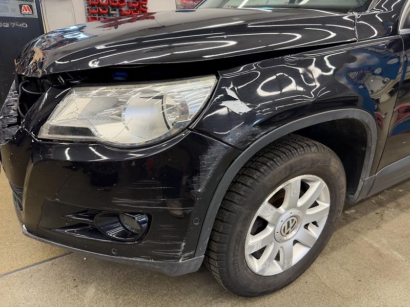 Volkswagen Tiguan Sport & Style 2.0 TDi 103kW  - fotka 5 z 18