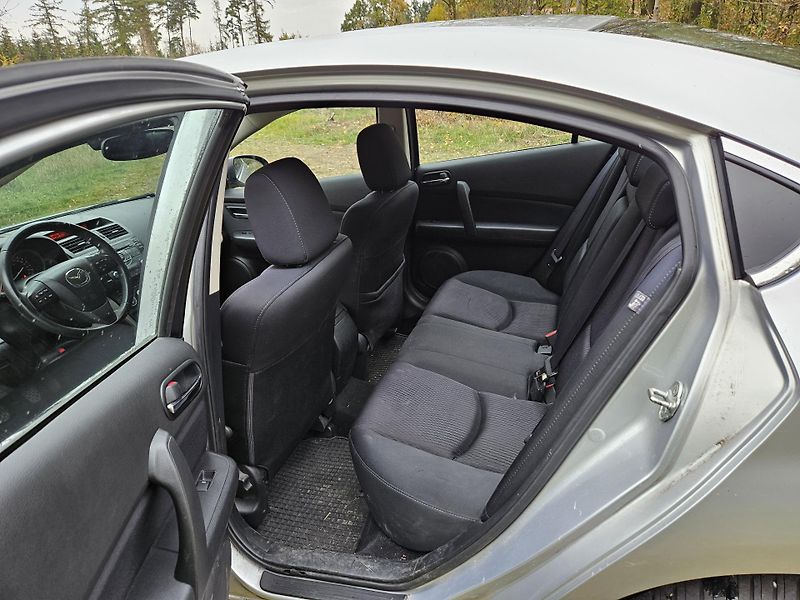 Mazda 6 (2012) - fotka 17 z 18
